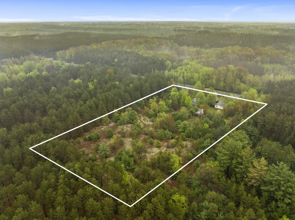 11774 Healy Lake Road Maple Grove Township MI 49614