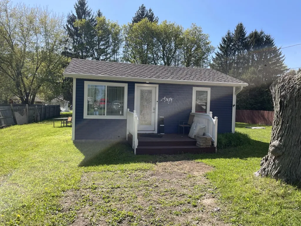 5157 N William Street Fountain Village MI 49410