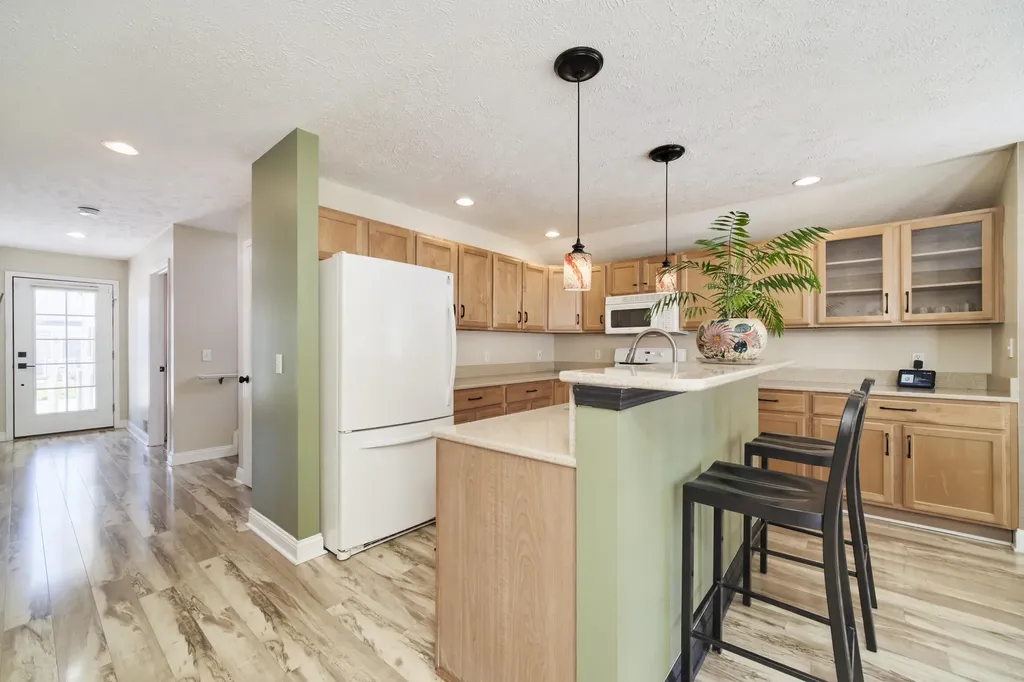 10 Cottage Lane Manistee City MI 49660