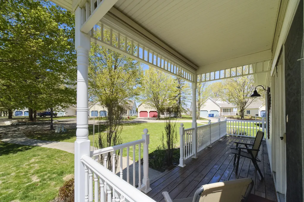 10 Cottage Lane Manistee City MI 49660