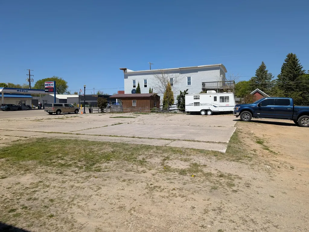 120 Main Street N Scottville City MI 49454