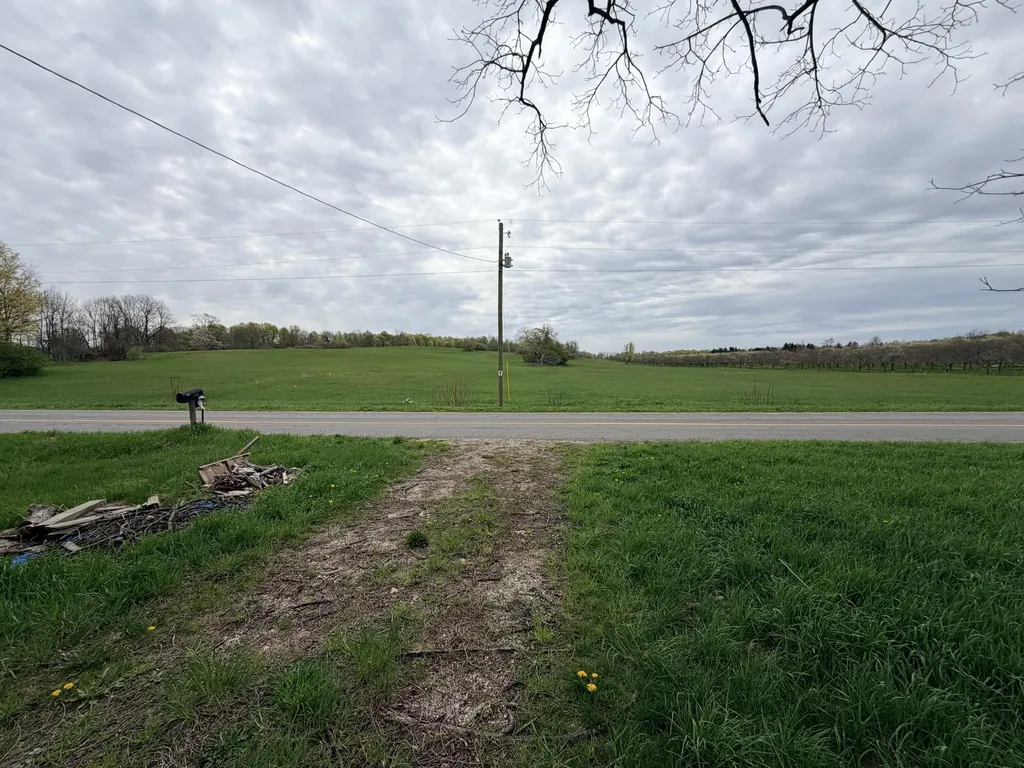 1734 E Wilson Road Custer Township MI 49405