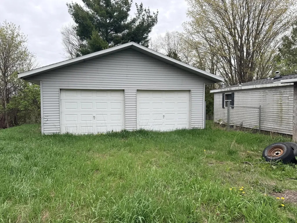 1734 E Wilson Road Custer Township MI 49405