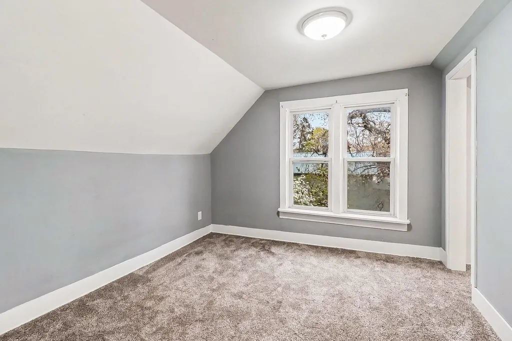 280 6th Avenue Manistee City MI 49660