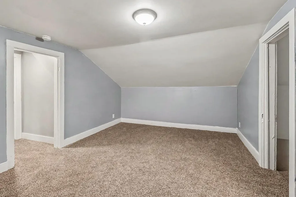 280 6th Avenue Manistee City MI 49660