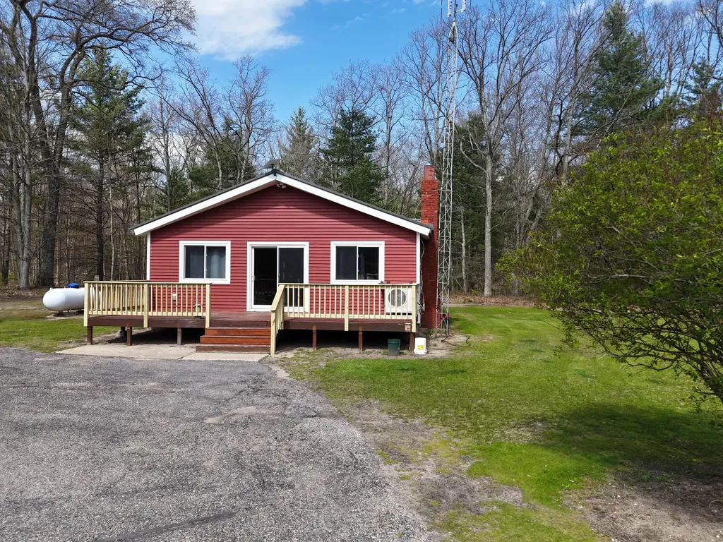 663 Seaman Road Norman Township MI 49689