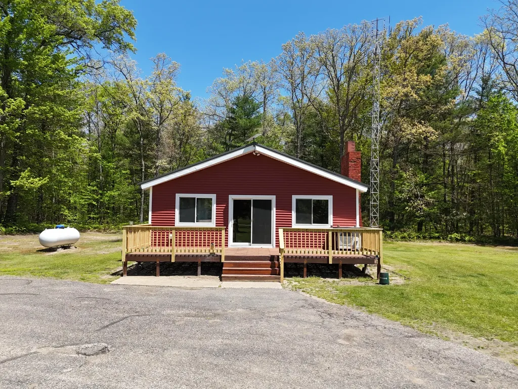 663 Seaman Road Norman Township MI 49689