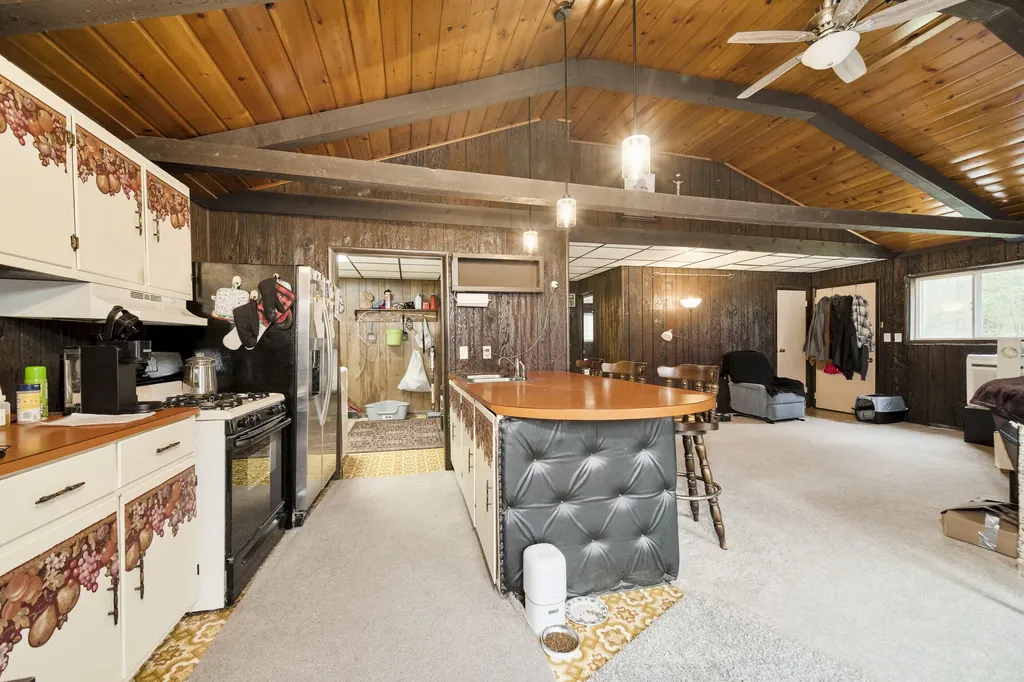 663 Seaman Road Norman Township MI 49689