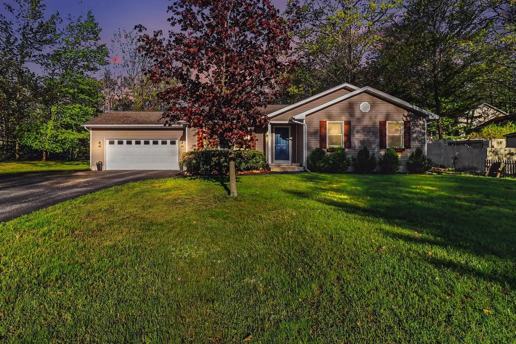 1555 Marilyn Avenue Hamlin Township MI 49431