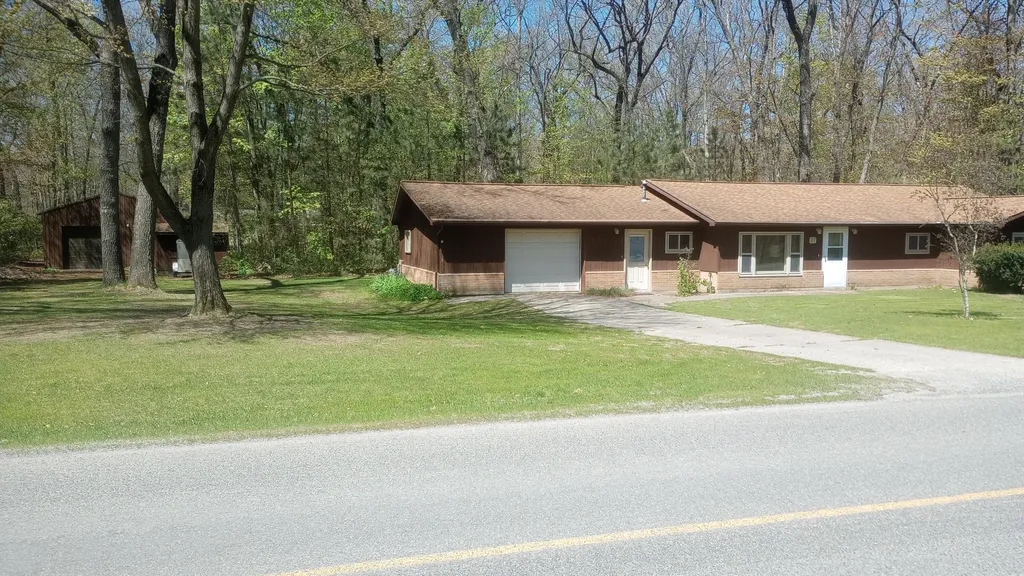 27 N Campbell Road Branch Township MI 49410