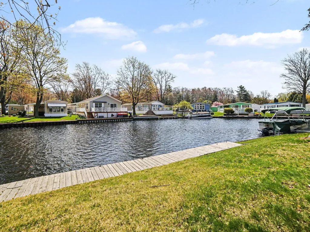2748 S Tamarac Drive Hamlin Township MI 49431