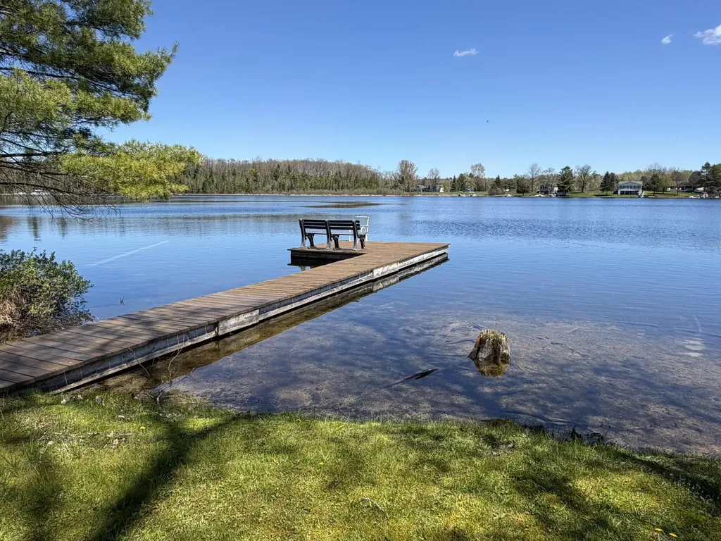 5620 N Utter Drive Sauble Township MI 49644