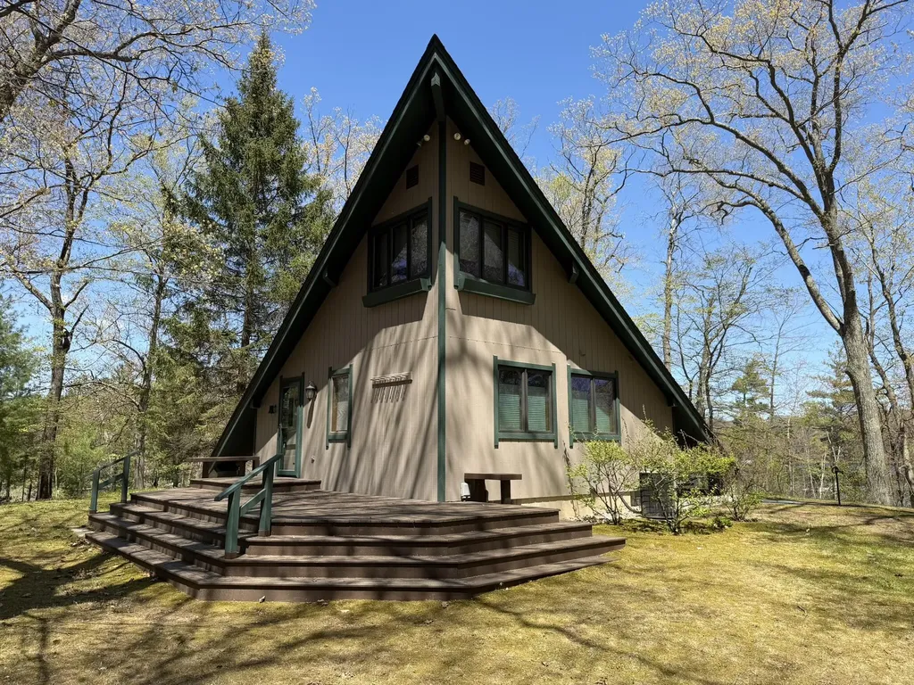 5620 N Utter Drive Sauble Township MI 49644