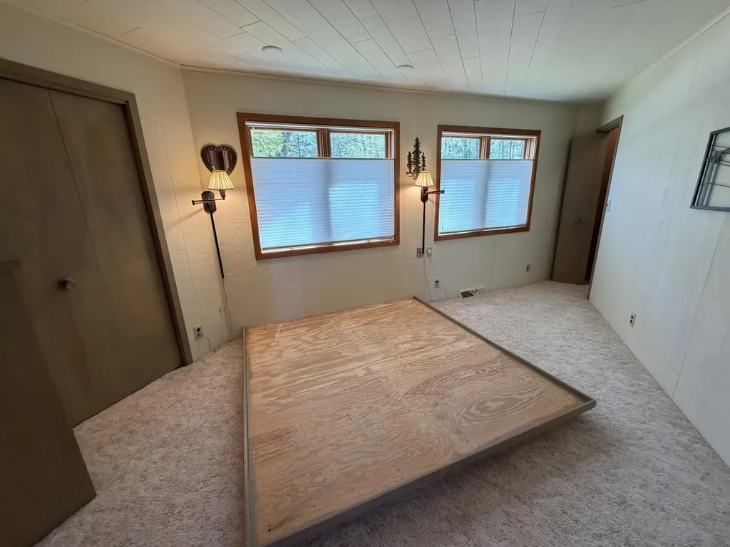5620 N Utter Drive Sauble Township MI 49644