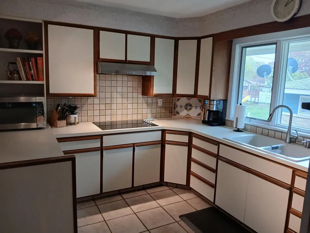 318 N Emily Street Ludington City MI 49431