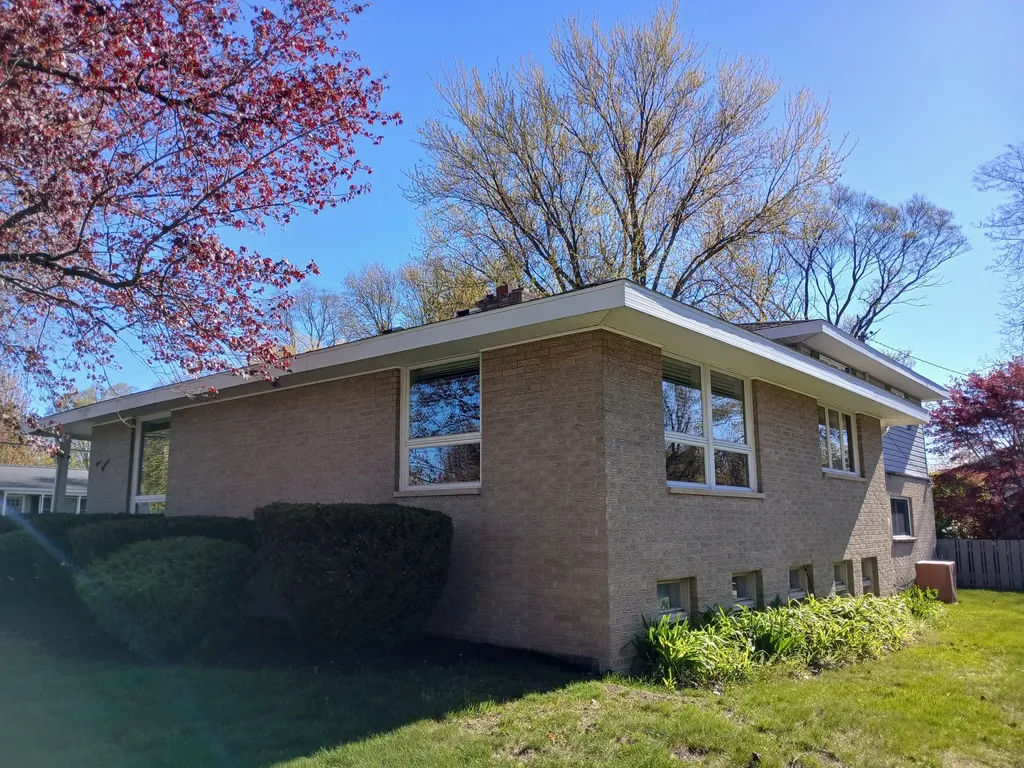 318 N Emily Street Ludington City MI 49431