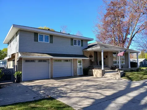 318 N Emily Street Ludington City MI 49431
