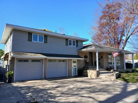 318 N Emily Street Ludington City MI 49431