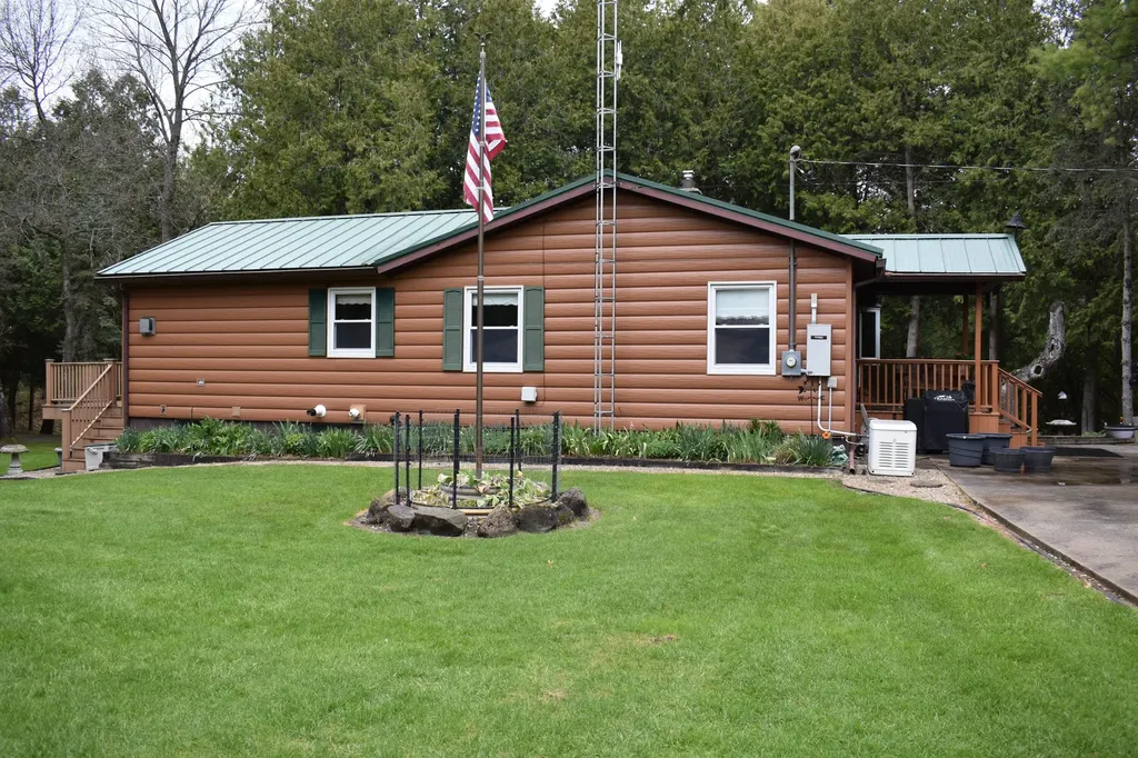 3559 E 56th Street Yates Township MI 49623
