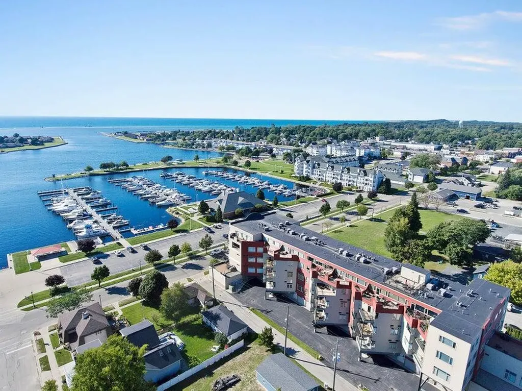 105 W Danaher Street Ludington City MI 49431