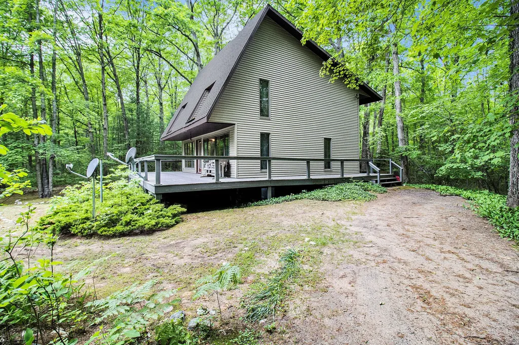 441 N Benson Road Branch Township MI 49410