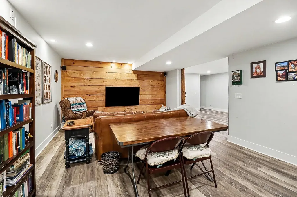 1161 N Hillside Drive Pere Marquette Charter Township MI 49431