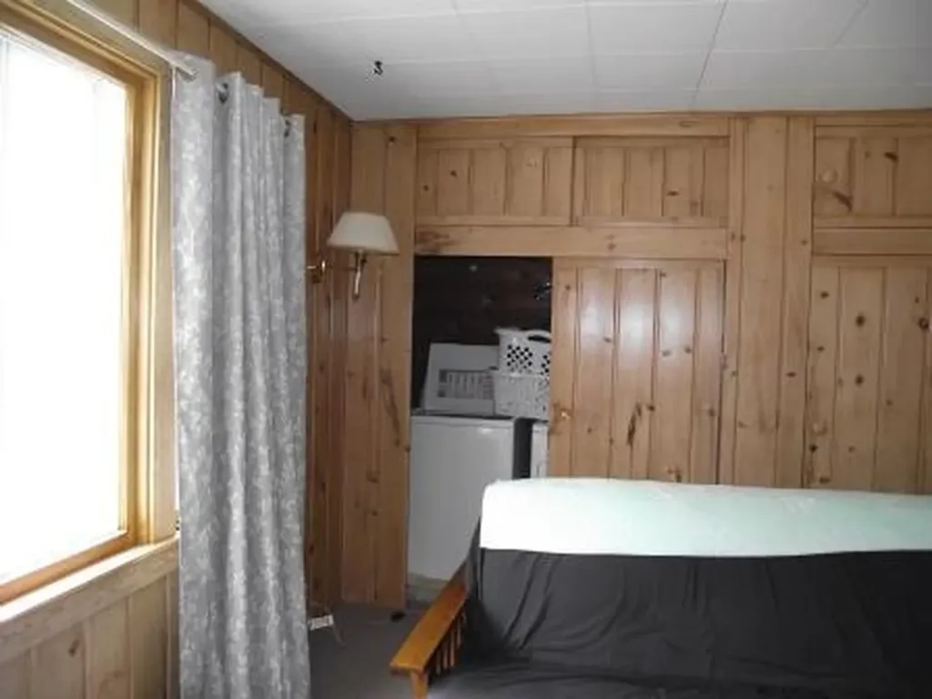 365 7th Street Manistee Township MI 49660