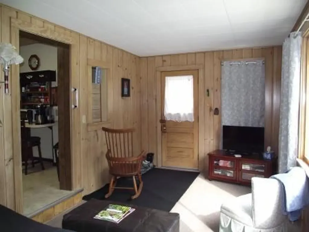 365 7th Street Manistee Township MI 49660