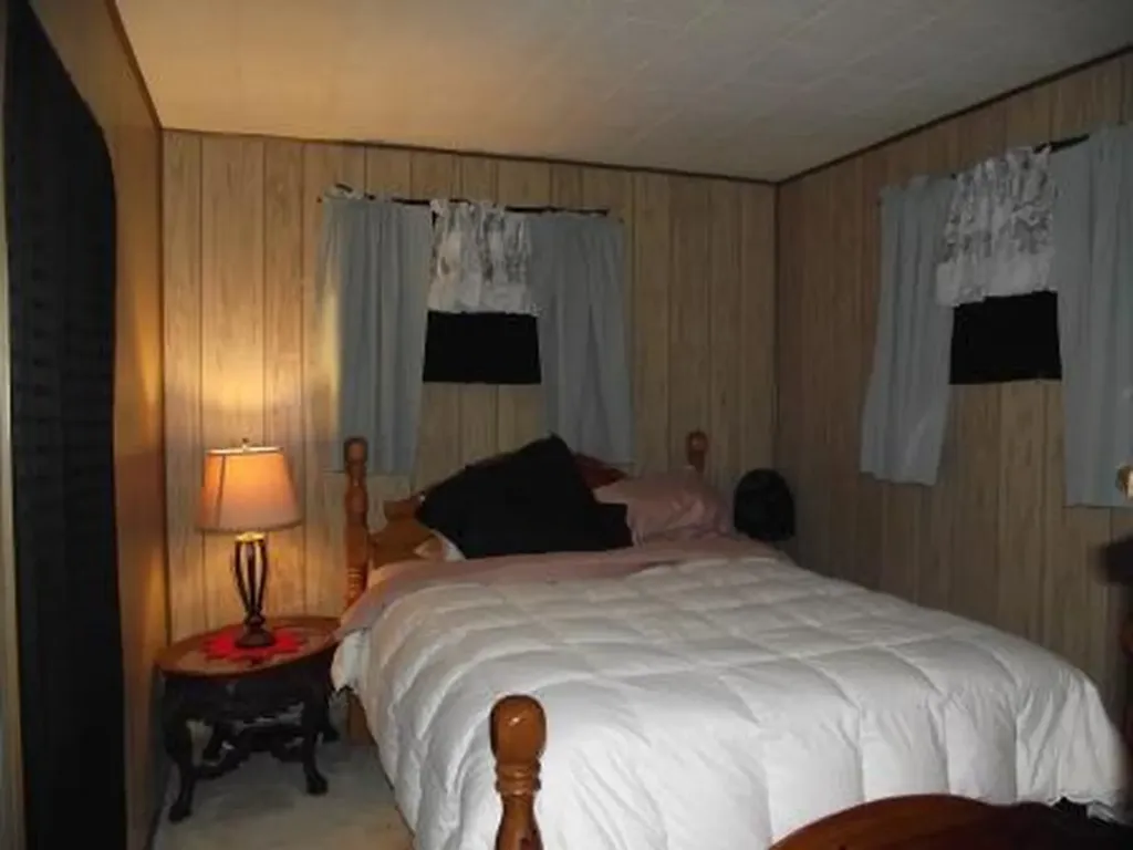 365 7th Street Manistee Township MI 49660