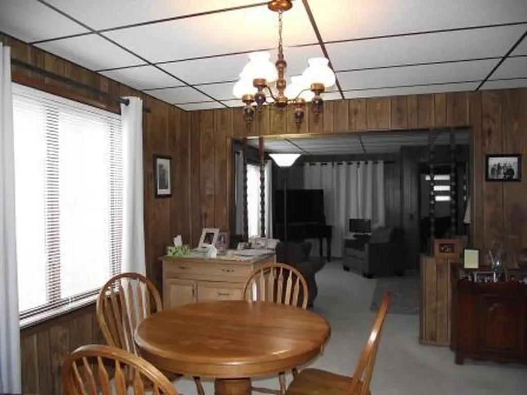 365 7th Street Manistee Township MI 49660