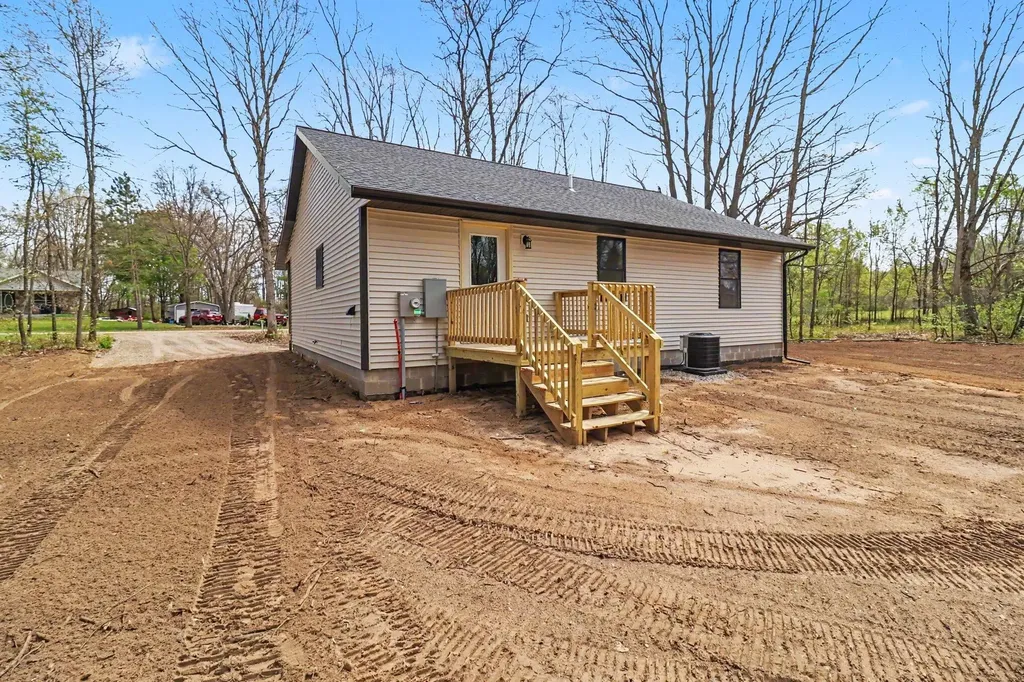 589 S Green Street Everett Township MI 49349