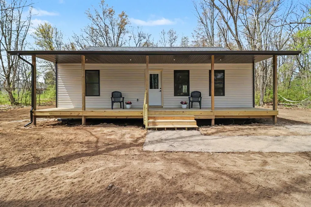 589 S Green Street Everett Township MI 49349