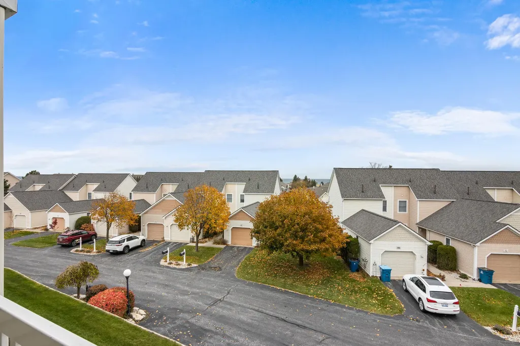 86 Spinnaker Drive Manistee City MI 49660