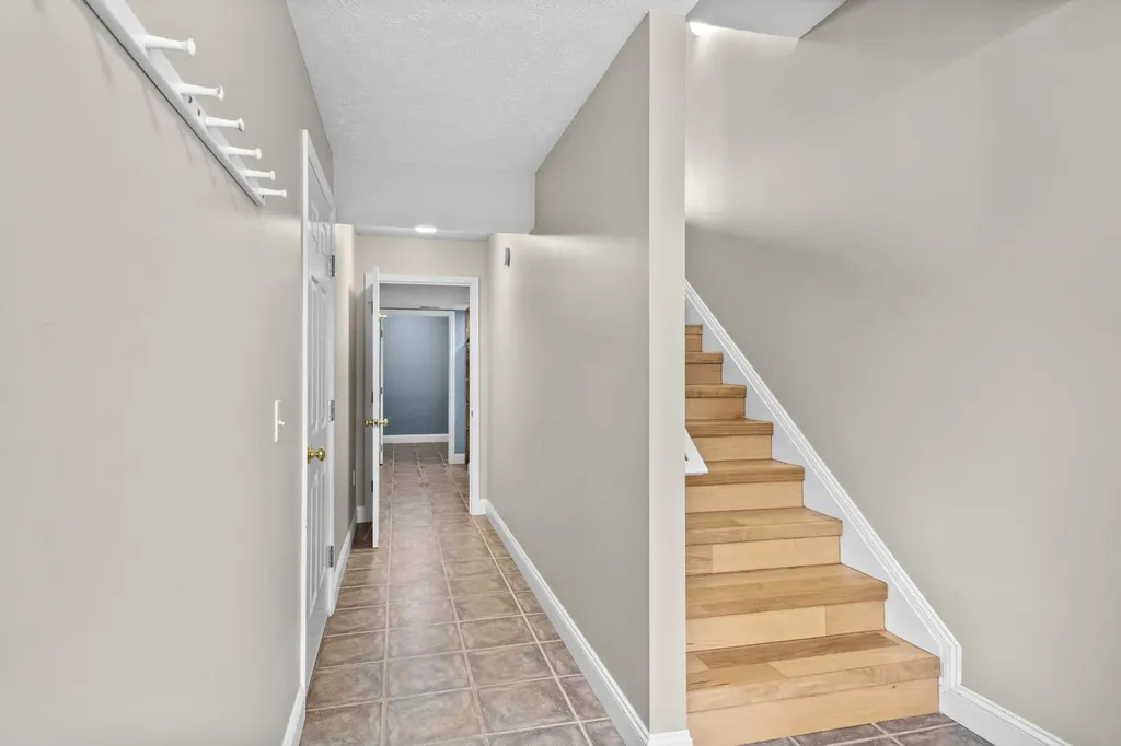 86 Spinnaker Drive Manistee City MI 49660