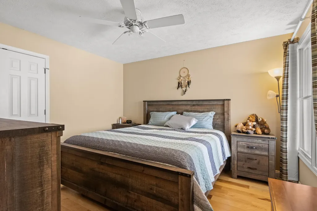 86 Spinnaker Drive Manistee City MI 49660