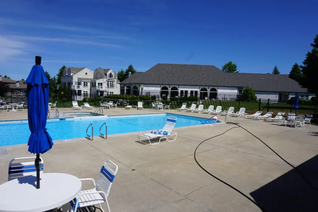 86 Spinnaker Drive Manistee City MI 49660