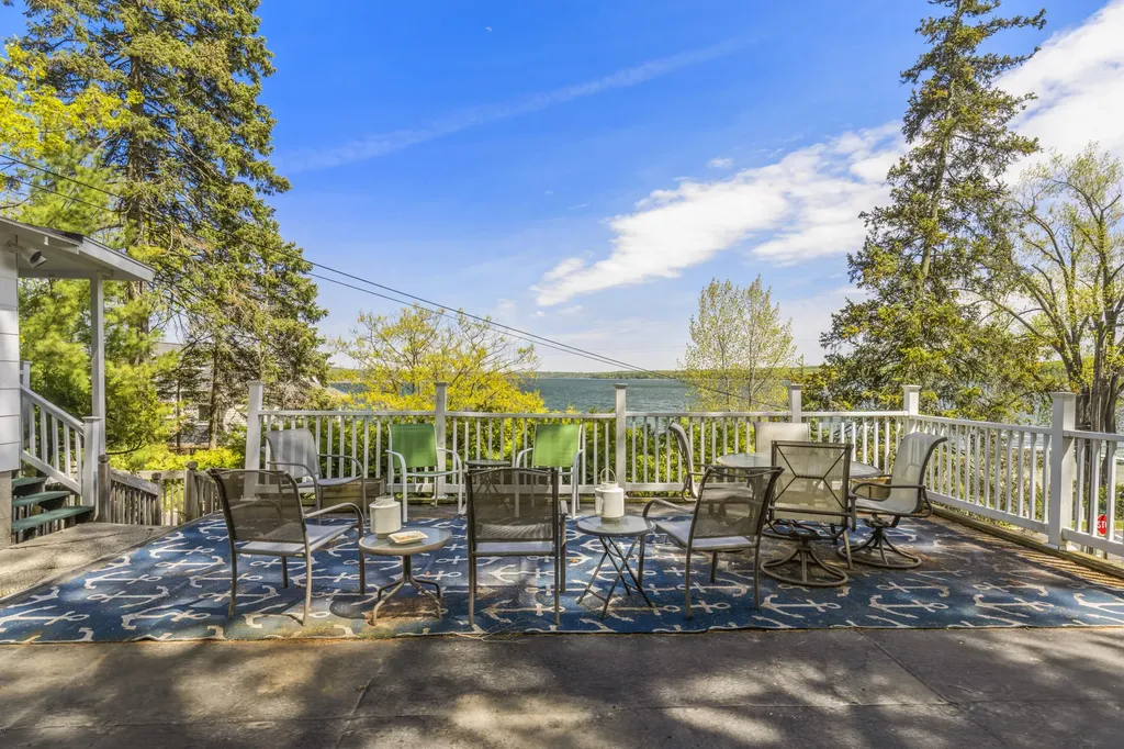 8368 Portage Point Drive Onekama Township MI 49675