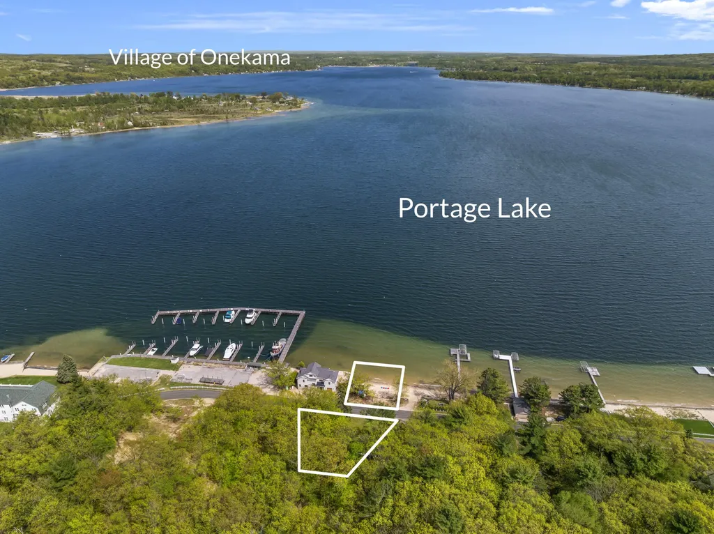 8368 Portage Point Drive Onekama Township MI 49675