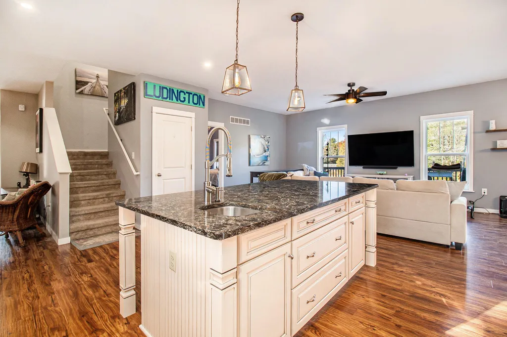 6774 Mears Road Hamlin Township MI 49431