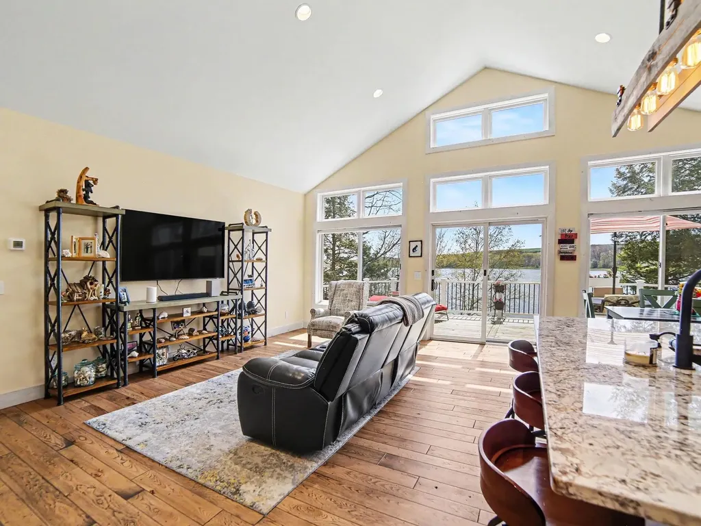 5203 W Bald Eagle Drive Pere Marquette Charter Township MI 49431