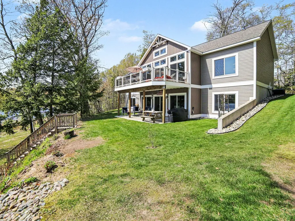 5203 W Bald Eagle Drive Pere Marquette Charter Township MI 49431