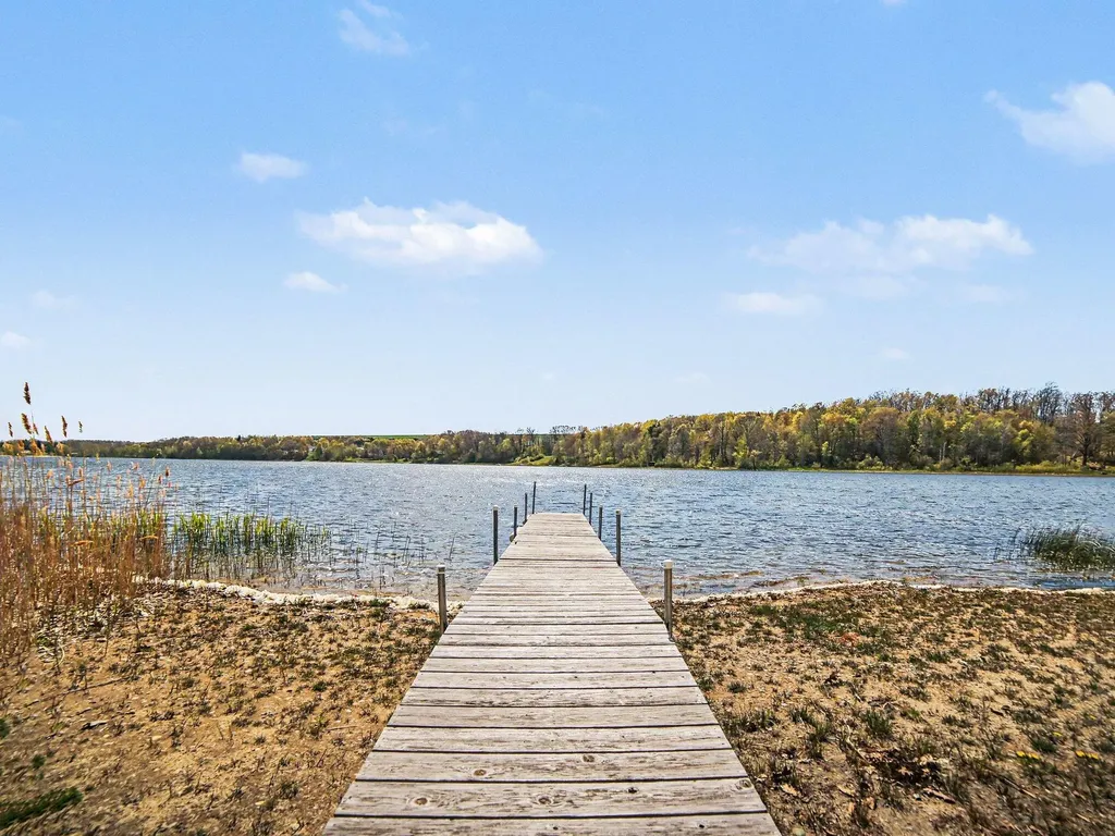 5203 W Bald Eagle Drive Pere Marquette Charter Township MI 49431