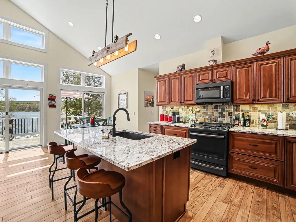5203 W Bald Eagle Drive Pere Marquette Charter Township MI 49431