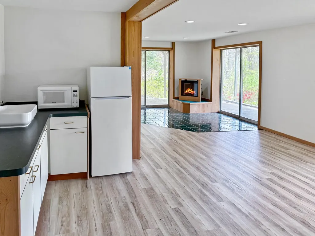 4179 E White River Drive Ferry Township MI 49421
