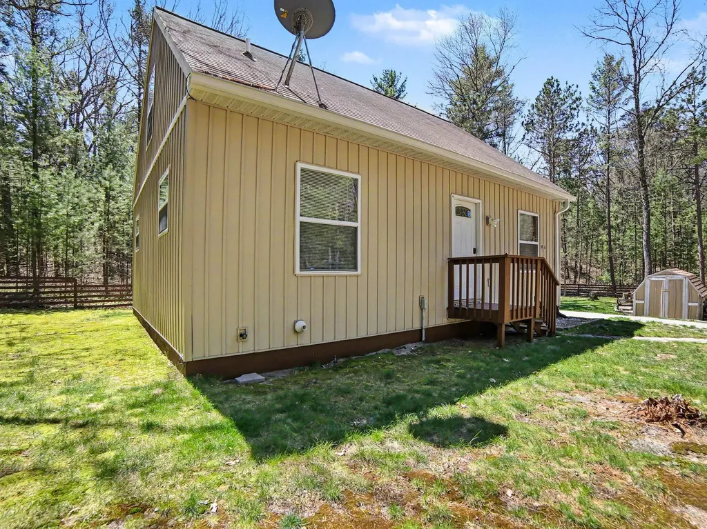 5957 W Ede Street Pentwater Township MI 49449