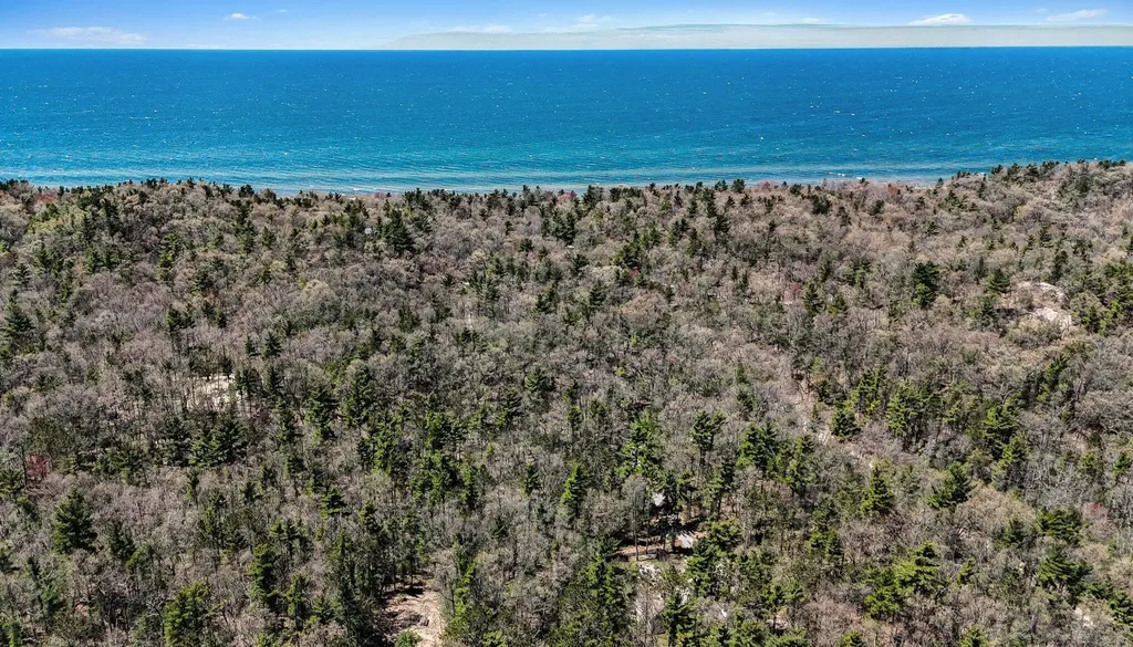 5957 W Ede Street Pentwater Township MI 49449