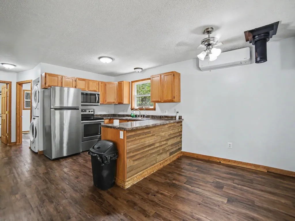 5957 W Ede Street Pentwater Township MI 49449