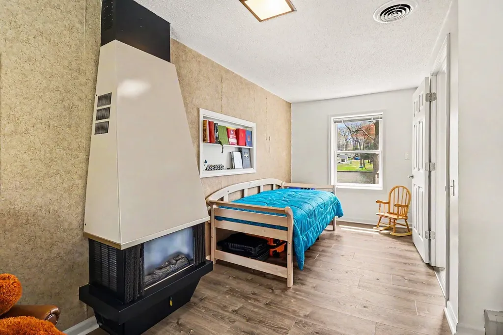 6875 W Illinois Street Hamlin Township MI 49431