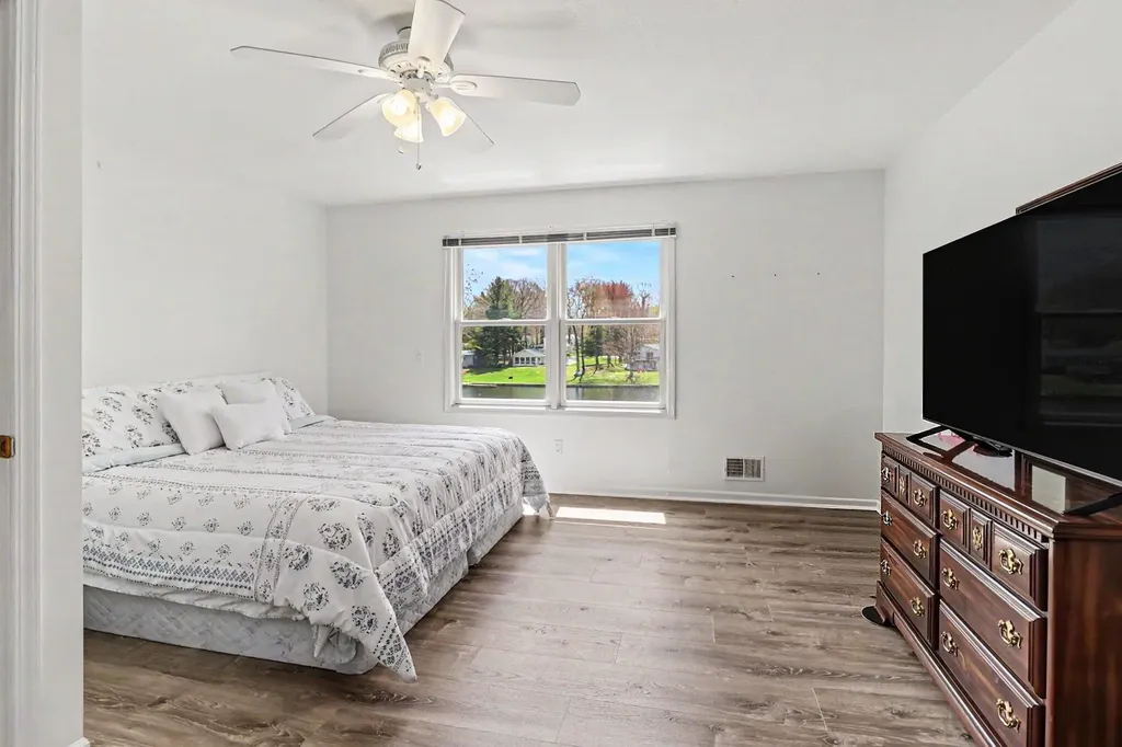 6875 W Illinois Street Hamlin Township MI 49431
