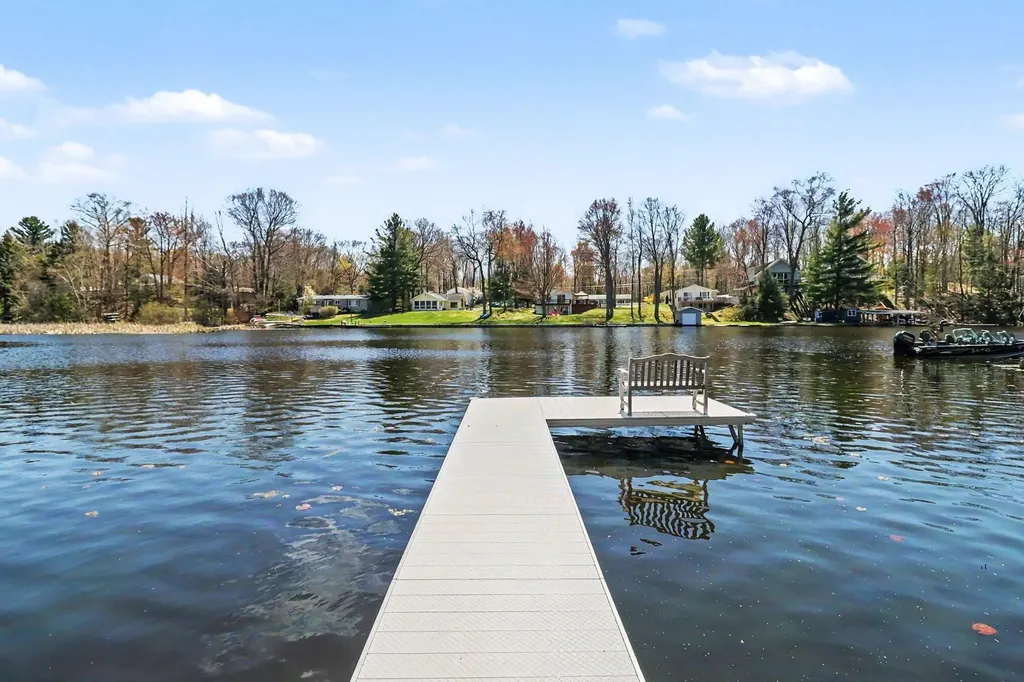 6875 W Illinois Street Hamlin Township MI 49431